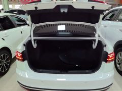 Volkswagen Bora 200TSI DSG Comfort Pro - ფოტო 19