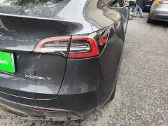 Tesla Model Y Long Range All-Wheel Drive - ფოტო 8