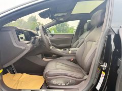 Denza Z9 2024 1100km four-wheel drive Max version - ფოტო 13