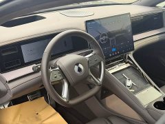Denza Z9 2024 1100km four-wheel drive Max version - ფოტო 15