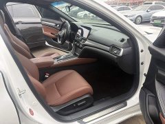 Honda Yingshipai Sharp Hybrid 2.0L Pure Elegance Edition - ფოტო 12