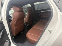Honda Yingshipai Sharp Hybrid 2.0L Pure Elegance Edition - ფოტო 13