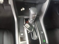 Honda Civic 2021 Hatchback 220 Turbo CVT Trendy Control - ფოტო 10
