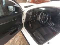 Honda Civic 2021 Hatchback 220 Turbo CVT Trendy Control - ფოტო 12