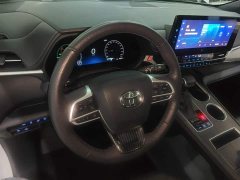 Toyota Grevias 2022 2.5L Hybrid Flagship Edition - ფოტო 10