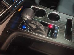 Toyota Grevias 2022 2.5L Hybrid Flagship Edition - ფოტო 14