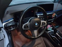 BMW 5 Series Facelift 525Li M Sport Package - ფოტო 3