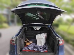 Tesla Model Y Long Range All-Wheel Drive - ფოტო 10