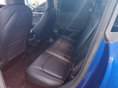 Tesla Model Y Long Range All-Wheel Drive - ფოტო 12