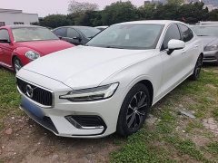 Volvo S60 T4 Intelligent Luxury Edition - ფოტო 2