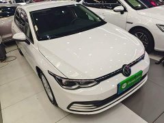 Volkswagen Golf 200TSI DSG - ფოტო 4