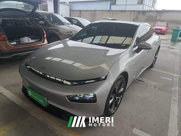 XPeng P7 670N - ავტომობილი ჩინეთიდან