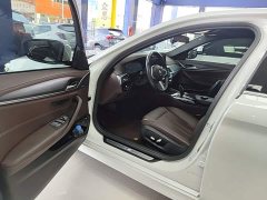 BMW 5 Series New Energy Facelift 535Le M Sport Package - ფოტო 16