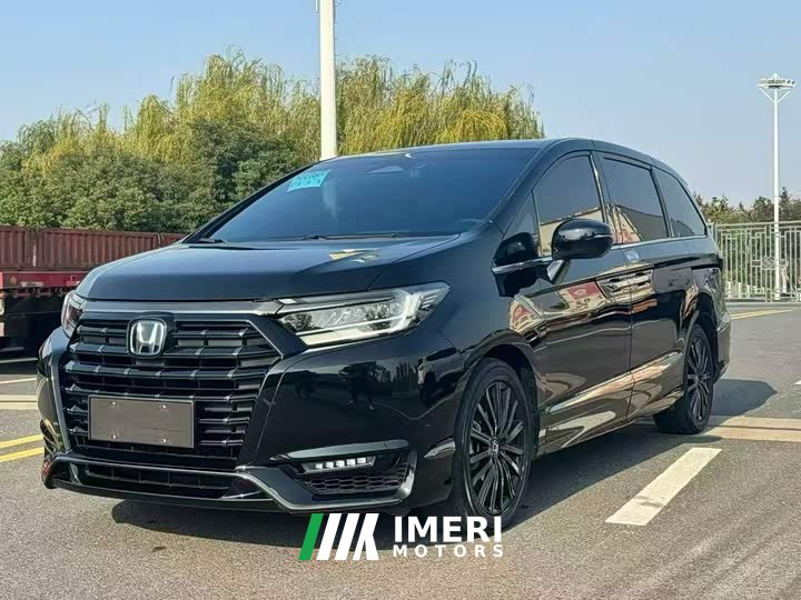 Honda Odyssey 2.0L e:HEV Luxury - ავტომობილი ჩინეთიდან