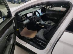 BYD Qin L DM-i 120KM Excellence - ფოტო 11