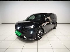 Volvo EM90 2025 Ultra Six-Seater - ფოტო 1