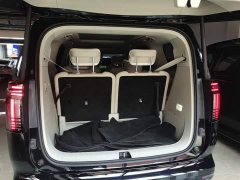 Volvo EM90 2025 Ultra Six-Seater - ფოტო 15