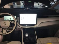 Volvo EM90 2025 Ultra Six-Seater - ფოტო 9