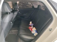 Hyundai Elantra 2023 1.5L CVT Luxury - ფოტო 13