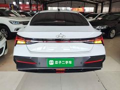 Hyundai Elantra 2023 1.5L CVT Luxury - ფოტო 4