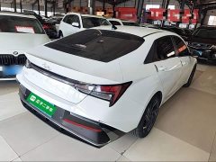 Hyundai Elantra 2023 1.5L CVT Luxury - ფოტო 5