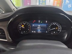 Buick GL8 Land Business Class 652T Luxury - ფოტო 12
