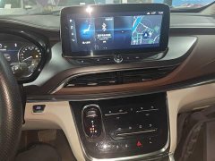 Buick GL8 Land Business Class 652T Luxury - ფოტო 13