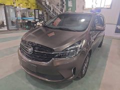 Buick GL8 Land Business Class 652T Luxury - ფოტო 2