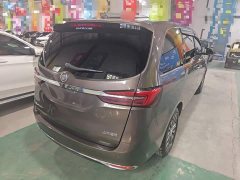 Buick GL8 Land Business Class 652T Luxury - ფოტო 7