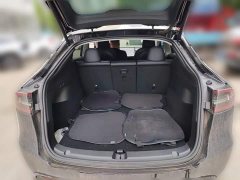 Tesla Model Y Long Range All-Wheel Drive 3D7 - ფოტო 10