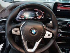 BMW 5 Series 525Li Luxury Package - ფოტო 11