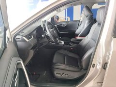 Toyota Venza 2.0L CVT FWD Luxury - ფოტო 15
