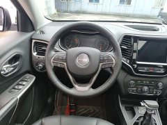 Jeep Cherokee 2020 2.0T Two-Wheel Drive Leading Edition - ფოტო 11