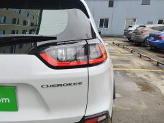 Jeep Cherokee 2020 2.0T Two-Wheel Drive Leading Edition - ფოტო 8