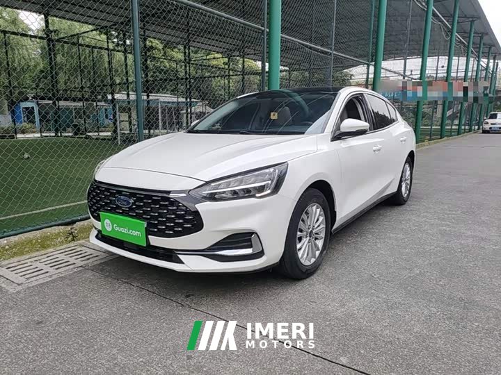 Ford Focus Sedan EcoBoost 180 Automatic Trend - ავტომობილი ჩინეთიდან