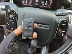 Land Rover Discovery Sport 2020 249PS R-Dynamic Performance Edition - ფოტო 12