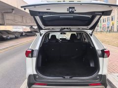 Toyota RAV4 2.0L CVT FWD Fashion Edition - ფოტო 2