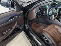 BMW 5 Series 530Li Premier M Sport Package - ფოტო 12