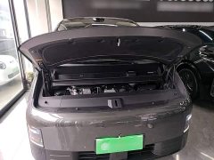 Li Auto MEGA Ultra Smart Refresh Edition - ფოტო 20