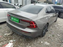Volvo S60 2022 B4 Intelligent Remote Luxury Edition - ფოტო 7