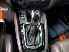 Nissan Qashqai 2.0L CVT XV Premium Luxury - ფოტო 14