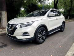 Nissan Qashqai 2.0L CVT XV Premium Luxury - ფოტო 2