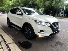 Nissan Qashqai 2.0L CVT XV Premium Luxury - ფოტო 4
