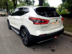 Nissan Qashqai 2.0L CVT XV Premium Luxury - ფოტო 5