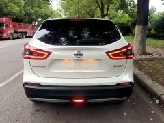 Nissan Qashqai 2.0L CVT XV Premium Luxury - ფოტო 6