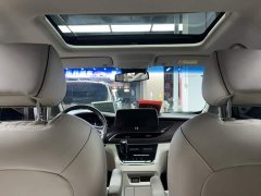 Buick GL8 Land Executive Cabin 652T Luxury - ფოტო 13