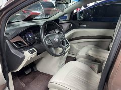 Buick GL8 Land Executive Cabin 652T Luxury - ფოტო 15