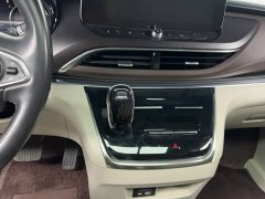 Buick GL8 Land Executive Cabin 652T Luxury - ფოტო 8