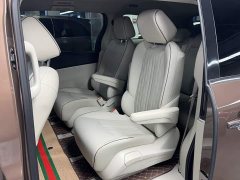 Buick GL8 Land Executive Cabin 652T Luxury - ფოტო 16