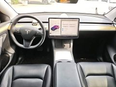 Tesla Model Y 2022 Facelift Rear-Wheel Drive - ფოტო 10